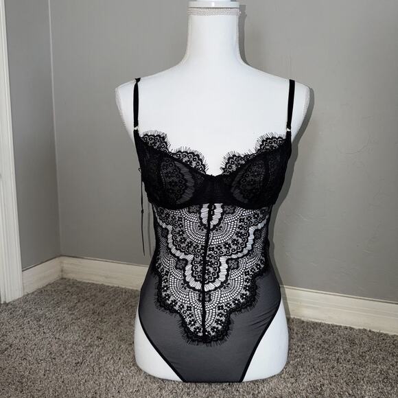 Aritzia Other - NWT Aritzia Ten By Babaton Encore Black Lace Size M Bustier Sweetheart Bodysuit